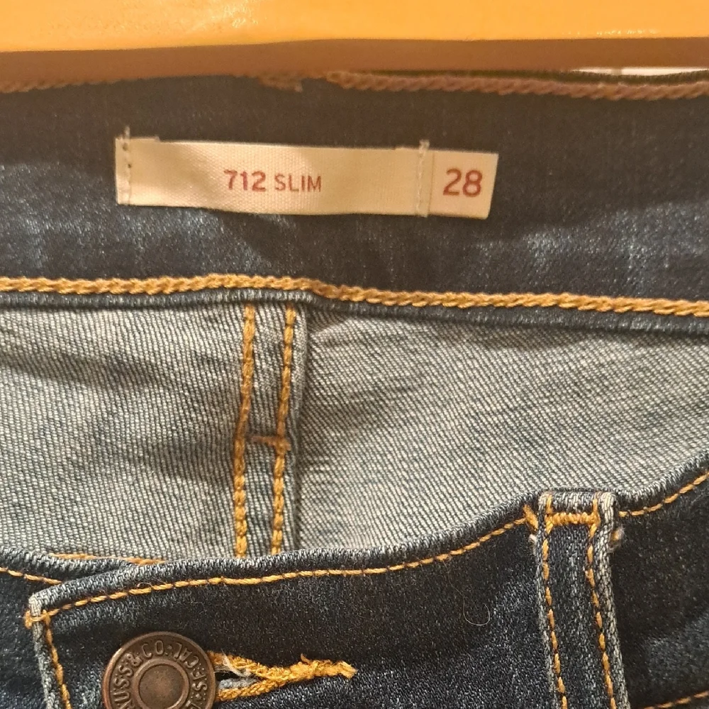 062 - Levi's 712 Dark Blue  Women's Jeans - Picture 2 of 7